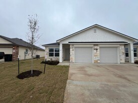 1002 Wax Myrtle Ct in Killeen, TX - Building Photo