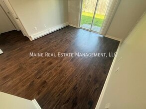 381-385 Pine St. in Bangor, ME - Building Photo - Building Photo