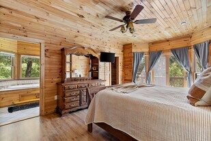 1650 Loving Rd in Morganton, GA - Building Photo