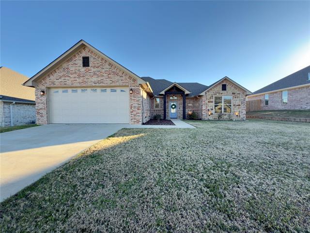 116 Hay Meadow Dr in Winona, TX - Building Photo