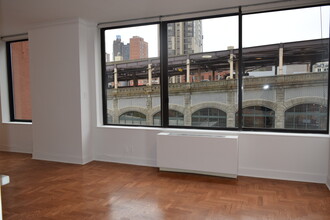 418 E 59th St in New York, NY - Building Photo - Building Photo