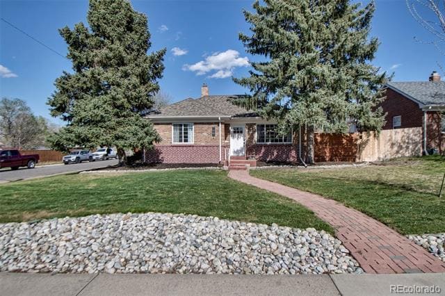 property at 600 S Canosa Ct