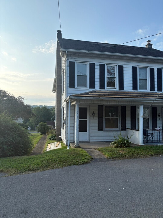 21 Helen St in Shamokin Dam, PA - Building Photo