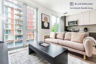 600 4th St SW in Washington, DC - Building Photo