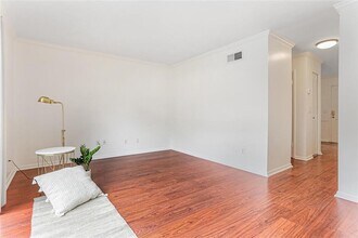 1175 Church St in Decatur, GA - Building Photo - Building Photo