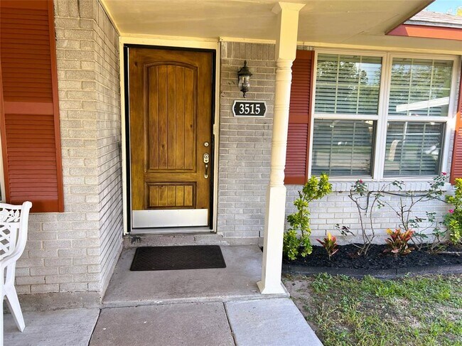 3515 Castledale Dr in Houston, TX - Building Photo - Building Photo