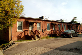 Spokane Villas in Pontiac, MI - Building Photo - Building Photo