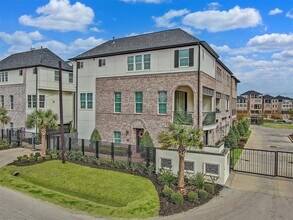 2603 Cottage Grove Green Dr in Houston, TX - Building Photo - Building Photo