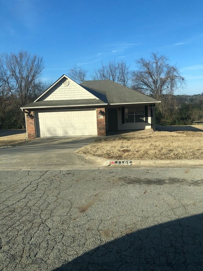 property at 1105 N 8th St