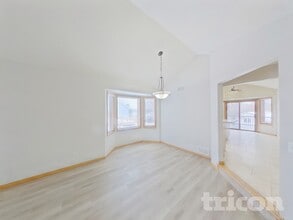 17295 Hibiscus Ave in Lakeville, MN - Building Photo - Building Photo