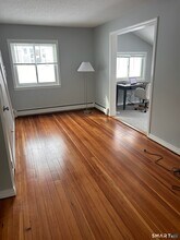 22 Indianola Rd in East Lyme, CT - Building Photo - Building Photo