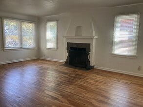 1750 Grant St NE in Salem, OR - Building Photo - Building Photo
