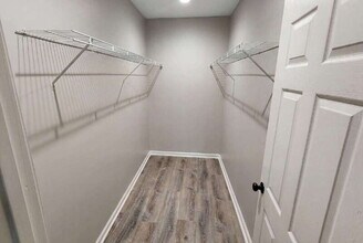 226 Polar Rock Rd SW in Atlanta, GA - Building Photo - Building Photo