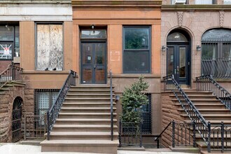 524 W 142nd St in New York, NY - Building Photo - Building Photo