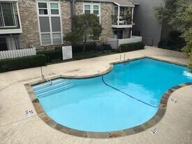 6067 Milton St in Dallas, TX - Building Photo
