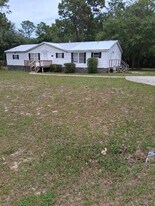 97048 Diamond St in Yulee, FL - Building Photo