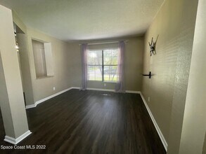 4141 Aiken Ln in Melbourne, FL - Foto de edificio - Building Photo