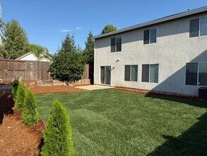 6323 Mallard Ct in Rocklin, CA - Building Photo - Building Photo
