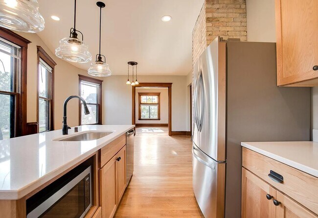 1609 Elliot Ave in Minneapolis, MN - Building Photo - Building Photo