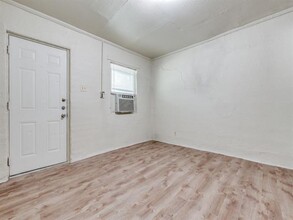 3440 Terrell St in Dallas, TX - Building Photo - Building Photo