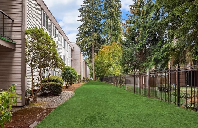 property at 14605 NE 34th St