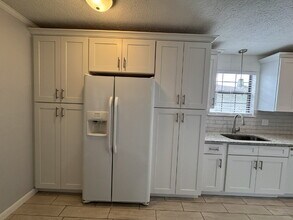 3855 Mandarin Woods Dr S in Jacksonville, FL - Building Photo - Building Photo