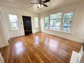 2270 W 28th St in Los Angeles, CA - Building Photo - Building Photo