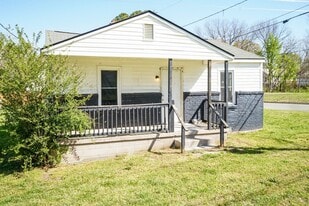 650 Montgomery St in Burlington, NC - Building Photo