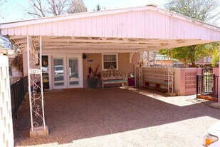 310 N 7th St, Unit 0822 in Alpine, TX - Building Photo