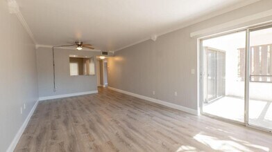 2211 Belleair Rd in Clearwater, FL - Building Photo - Building Photo