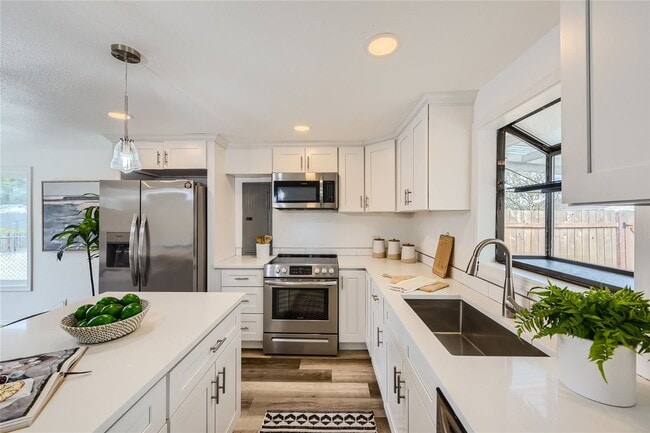 property at 11963 SE 160th St