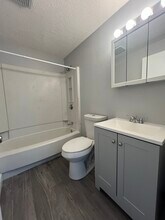 280 Dover St in Fall River, MA - Building Photo - Building Photo
