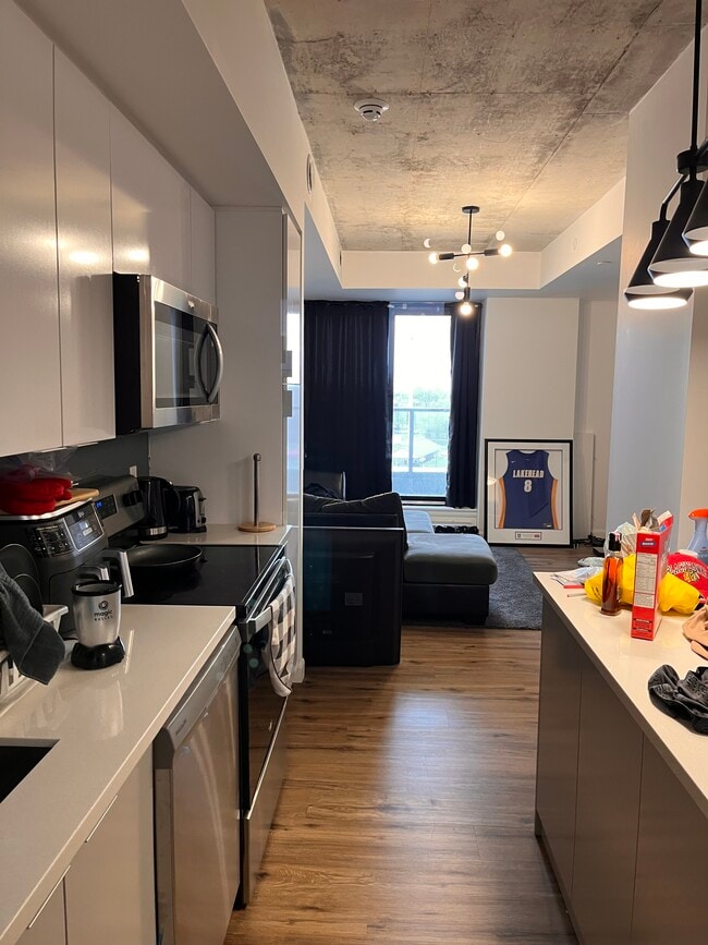 property at 7 Erie Av