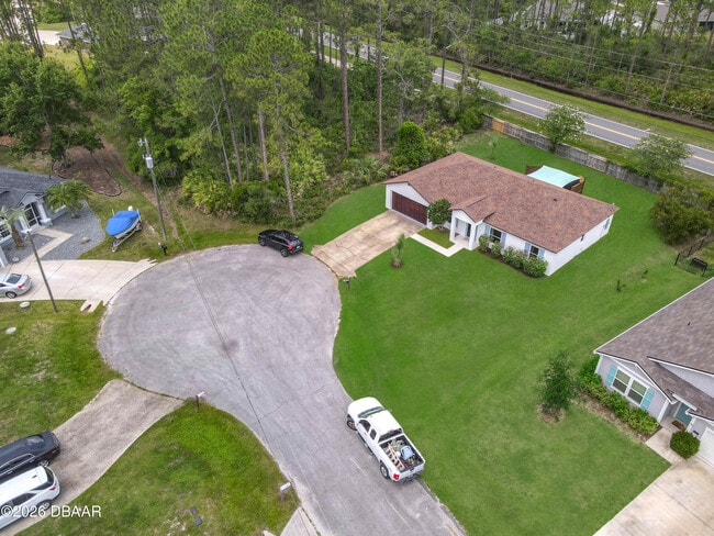 property at 14 Zollinger Pl