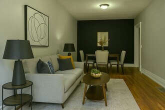 Superior Apartments in Toledo, OH - Building Photo - Building Photo