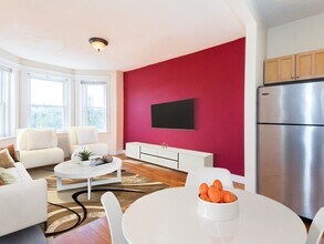 85 Park Dr in Boston, MA - Foto de edificio - Building Photo