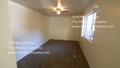 2938 Reynard Way in San Diego, CA - Building Photo - Building Photo