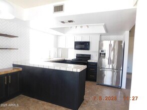 14431 North 22nd St in Phoenix, AZ - Building Photo - Building Photo