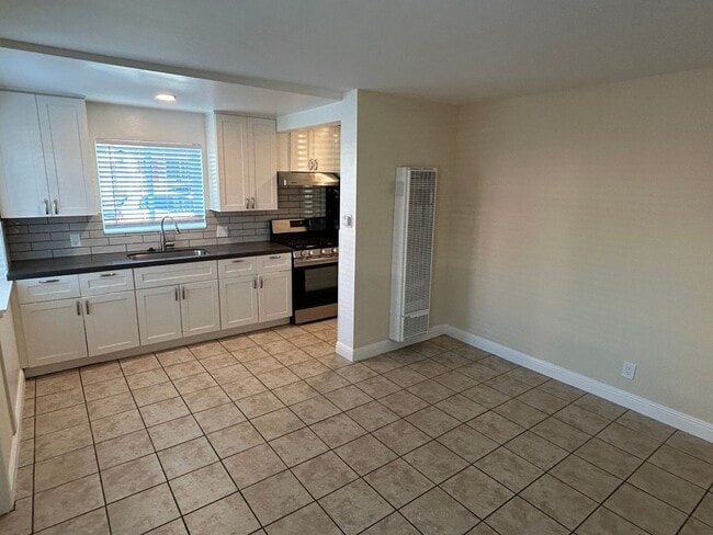 195 Sylvan Ave in San Bruno, CA - Building Photo - Building Photo
