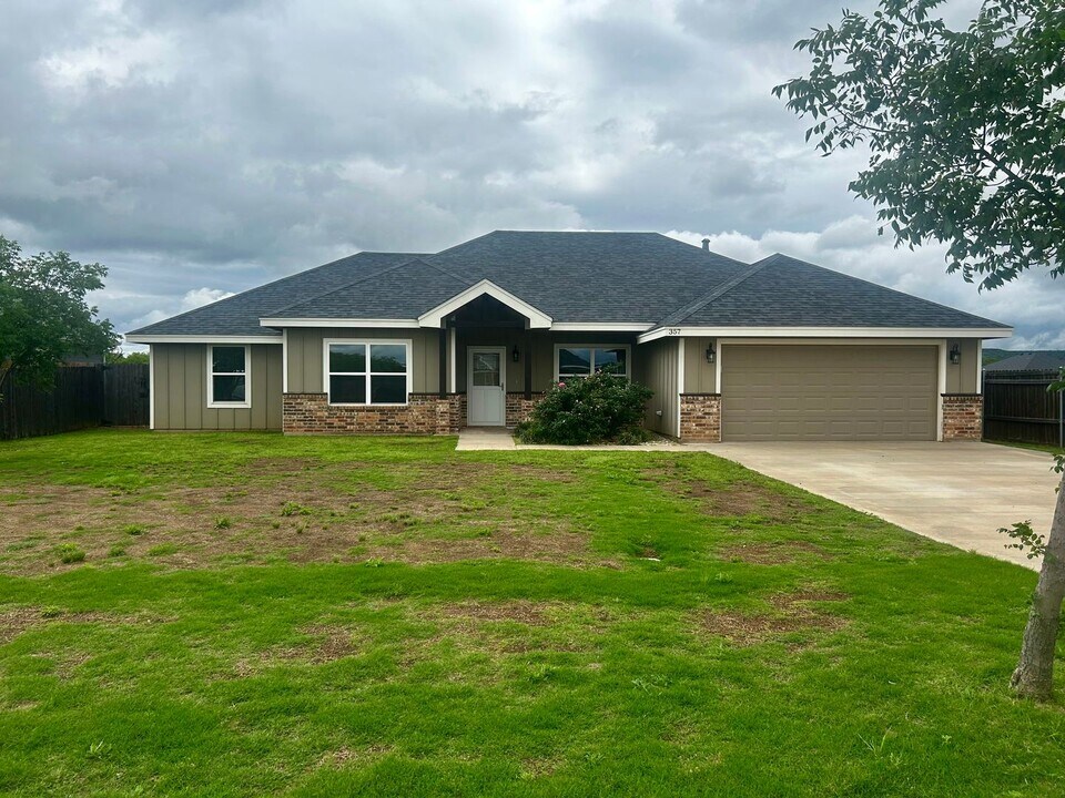 357 Hog Eye Rd in Abilene, TX - Building Photo