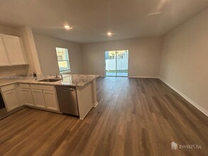 4109 Red Banks Ln in Bradenton, FL - Building Photo - Building Photo