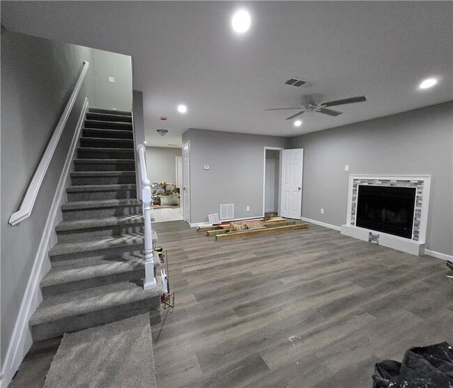 property at 655 Hunting Creek Ln SE