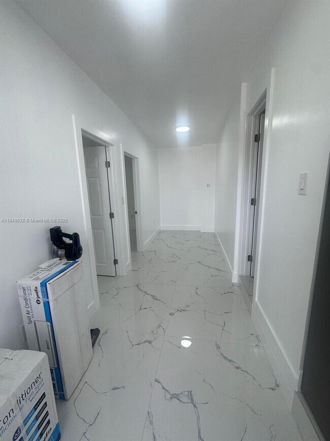 28095 SW 158th Pl in Homestead, FL - Building Photo - Building Photo