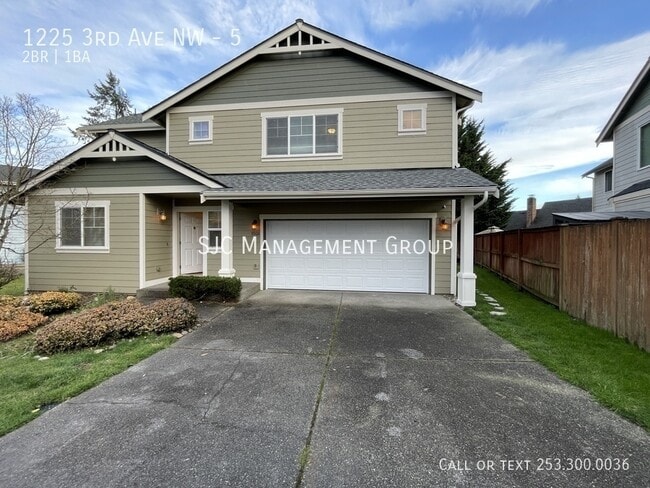 property at 1225 3rd Ave NW