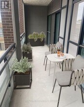 25 Neighbourhood Ln. in Toronto, ON - Building Photo - Building Photo