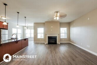 100 Austin Field Ct in Mount Holly, NC - Foto de edificio - Building Photo