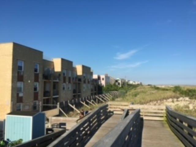 951 Oceanfront in Long Beach, NY - Building Photo