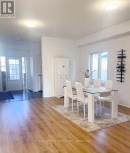77 Sunset Way in Thorold, ON - Building Photo - Building Photo
