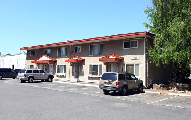 Chrimar Apartments in Lynnwood, WA - Building Photo - Building Photo