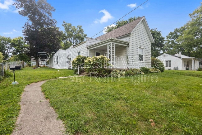 property at 1415 Congress St